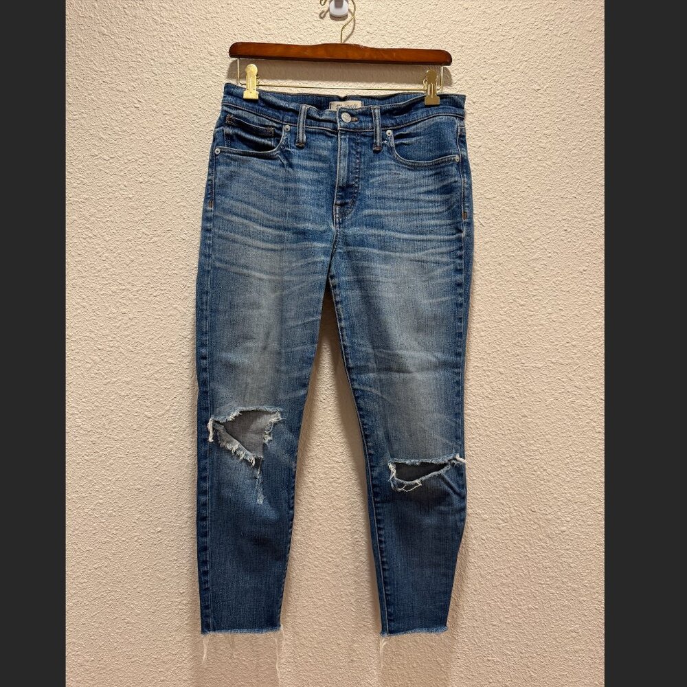 Madewell 9" High Skinny Skinny Crop Jeans with Distressed Knees and Raw Hem